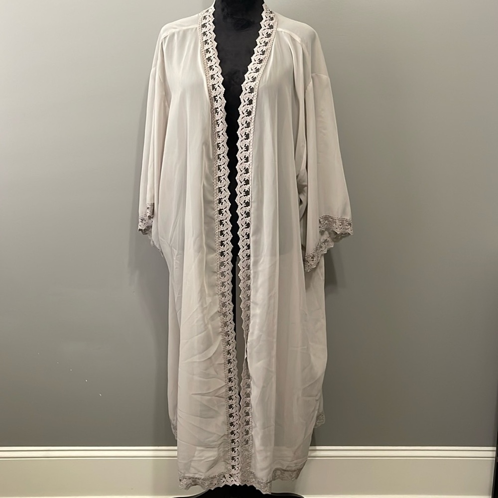 NWT, LuLaRoe “Chloe” overlay